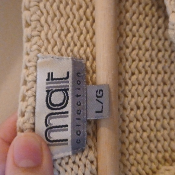 Vintage floral Cream  Sweater - Picture 3 of 9